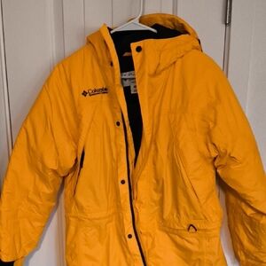 Columbia Vibrant Yellow Outdoor Jacket